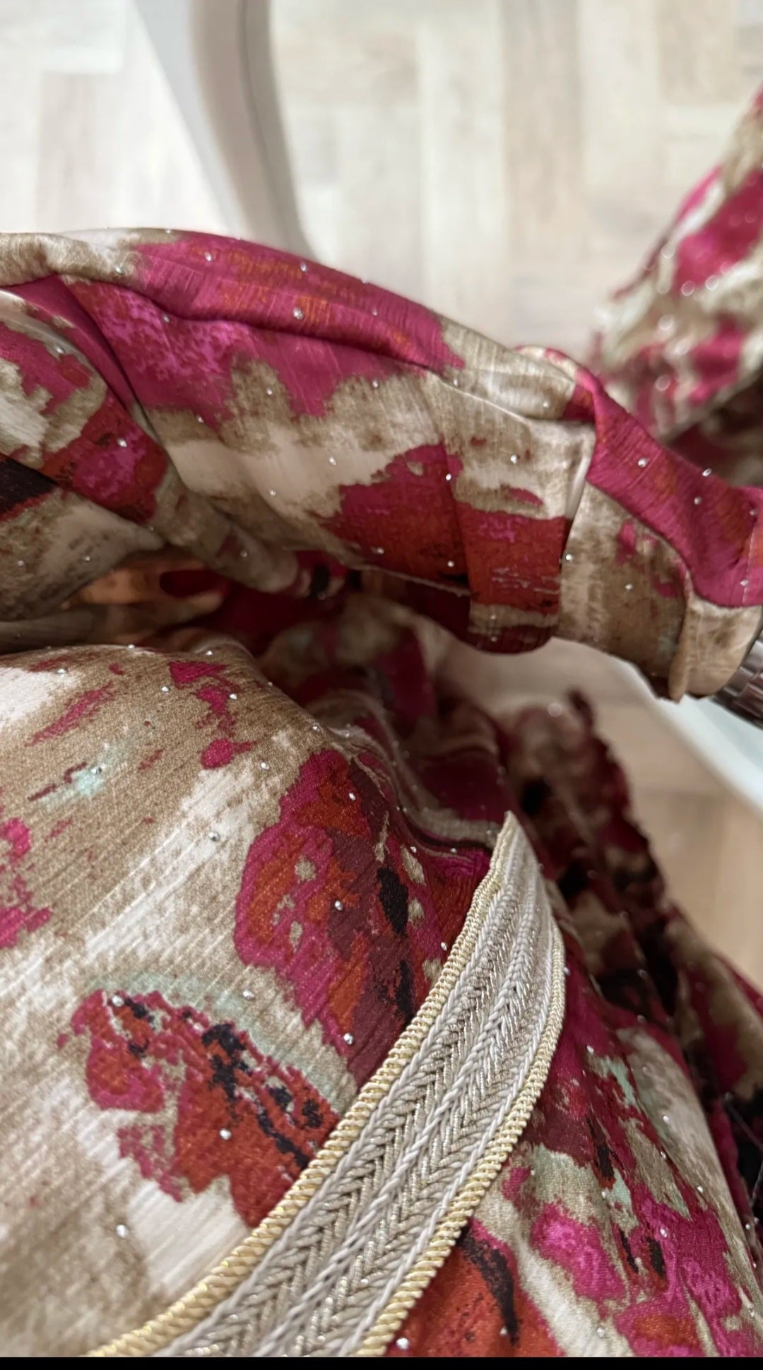 Lilan pink embelished kaftan